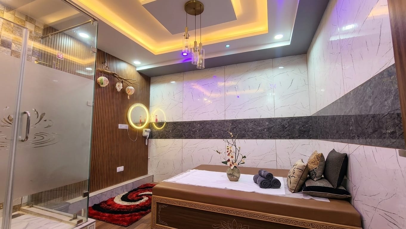 Wave Unisex Luxury Spa & Salon img
